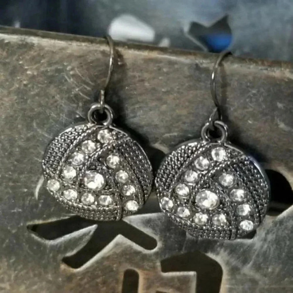 Swarovski Crystal Gunmetal Grey Earrings - Picture 1 of 7